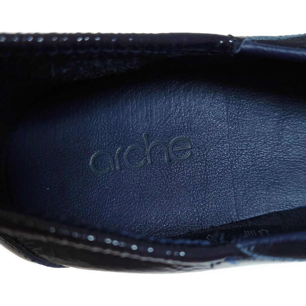  arche アルシュ フラットシューズ 37 レディース - 黒×ダークネイビー レザー フラットシューズ バレエシューズ パンプス