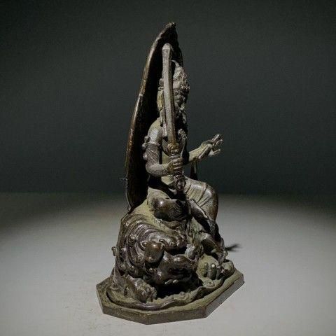 銅製 文殊菩薩仏  装飾品   工芸品 美術品 置物 銅細工 文殊菩薩 装飾品 工芸品 美術品 置物 - メルカリ