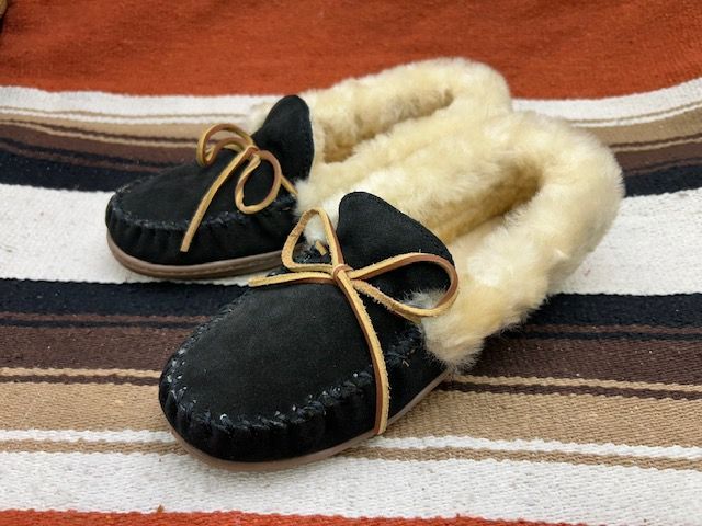 新品未使用ミネトンカアルパインシープスキンalpine MINNETONKA MINNETONKA ALPINE SHEEPSKIN MOC ミネトンカ アルパイン シープスキン