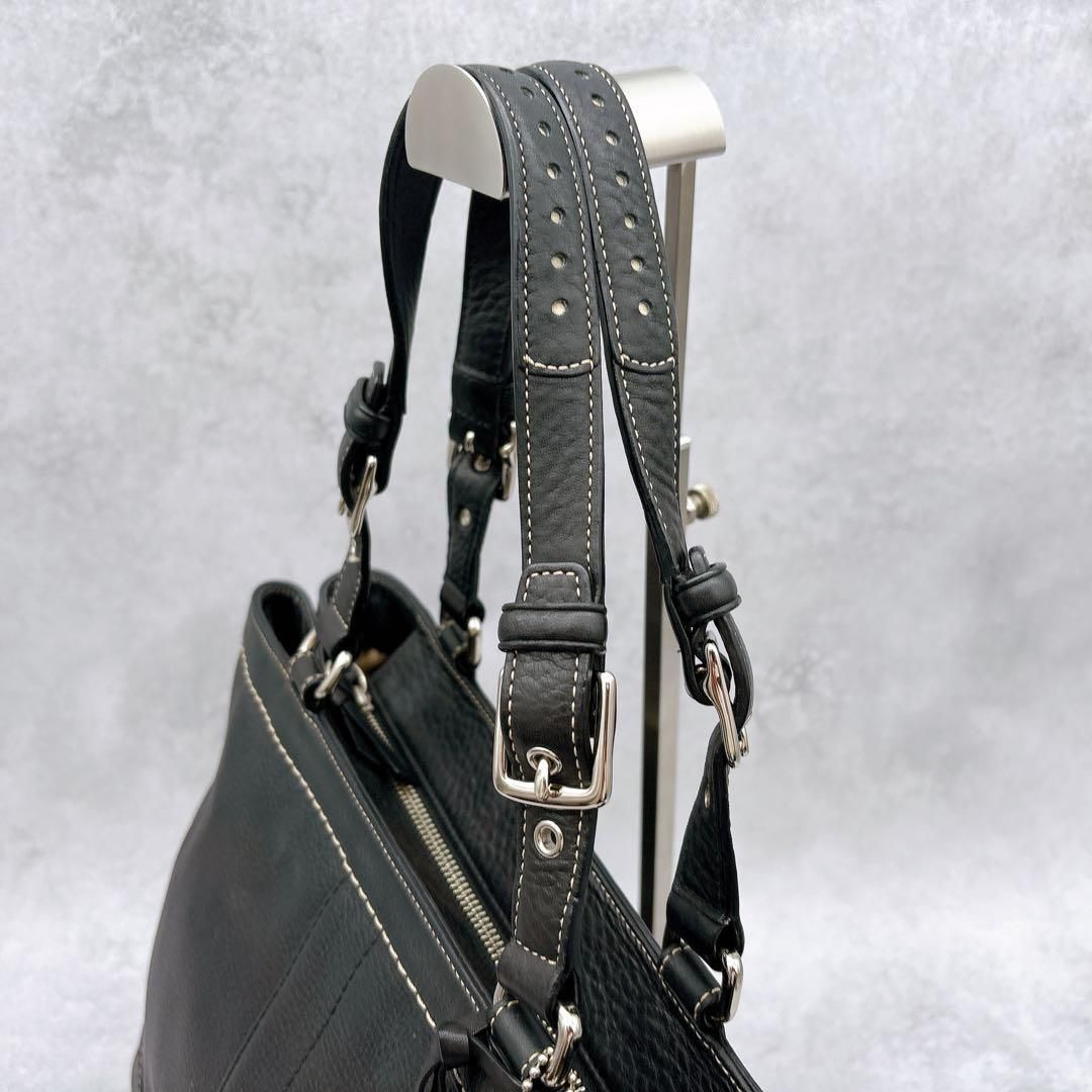 美品 コーチ トートバッグ A4 パンチング レザー ブラック メンズ 肩掛け 美品 コーチ トートバッグ A4 パンチング レザー ブラック