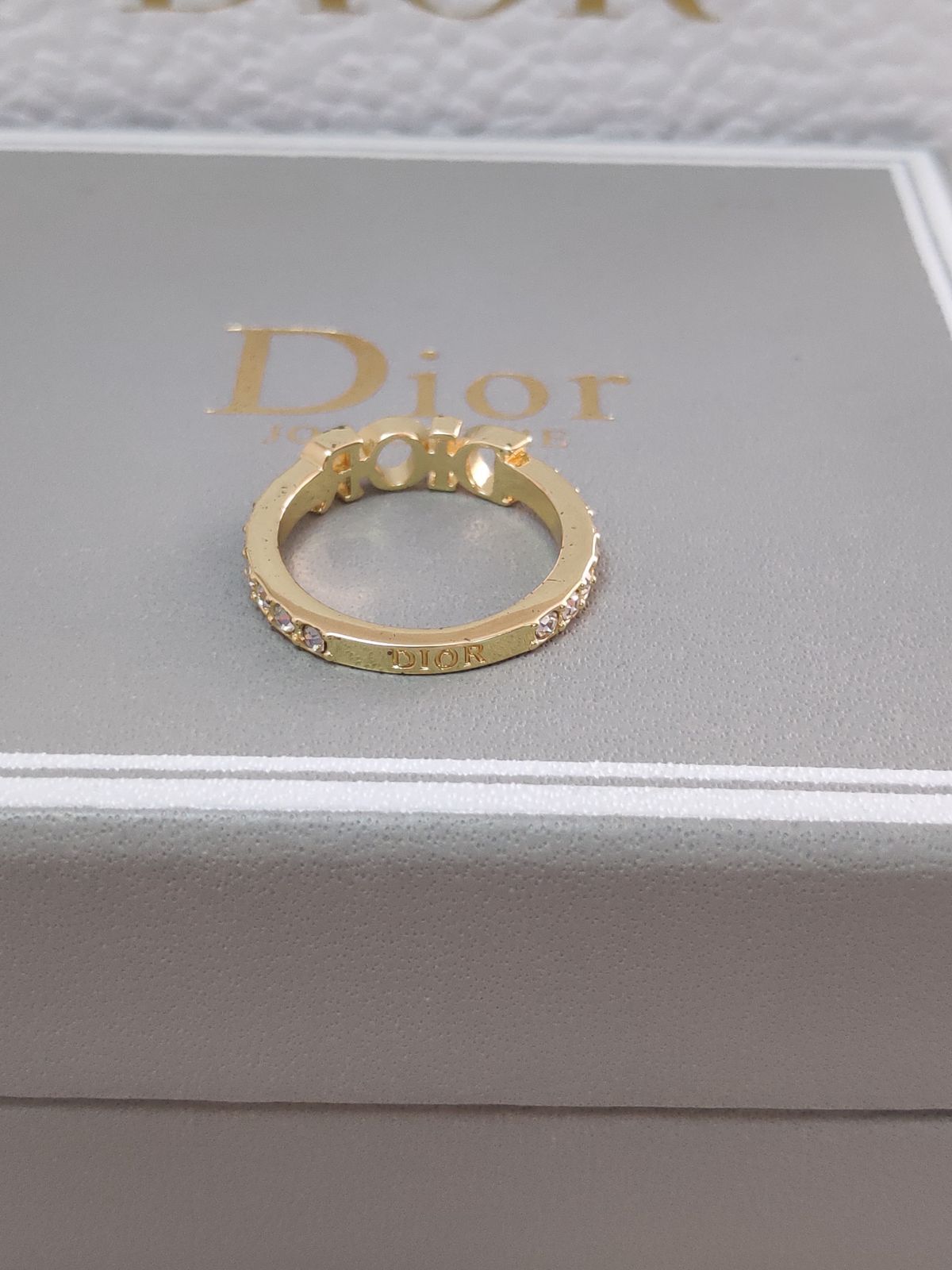 き*ん様 Dior 金色/白リング Sサイズ クリスタル クリスチャンディオール✨Dior リング✿指輪 ♡DIOR メタル