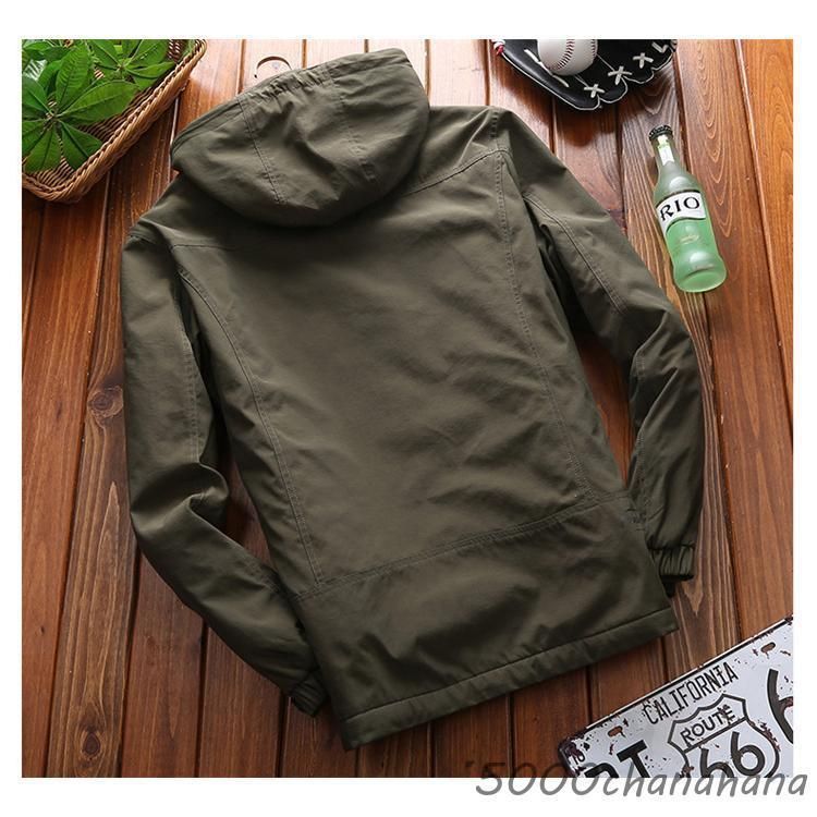 アウトドアウェア