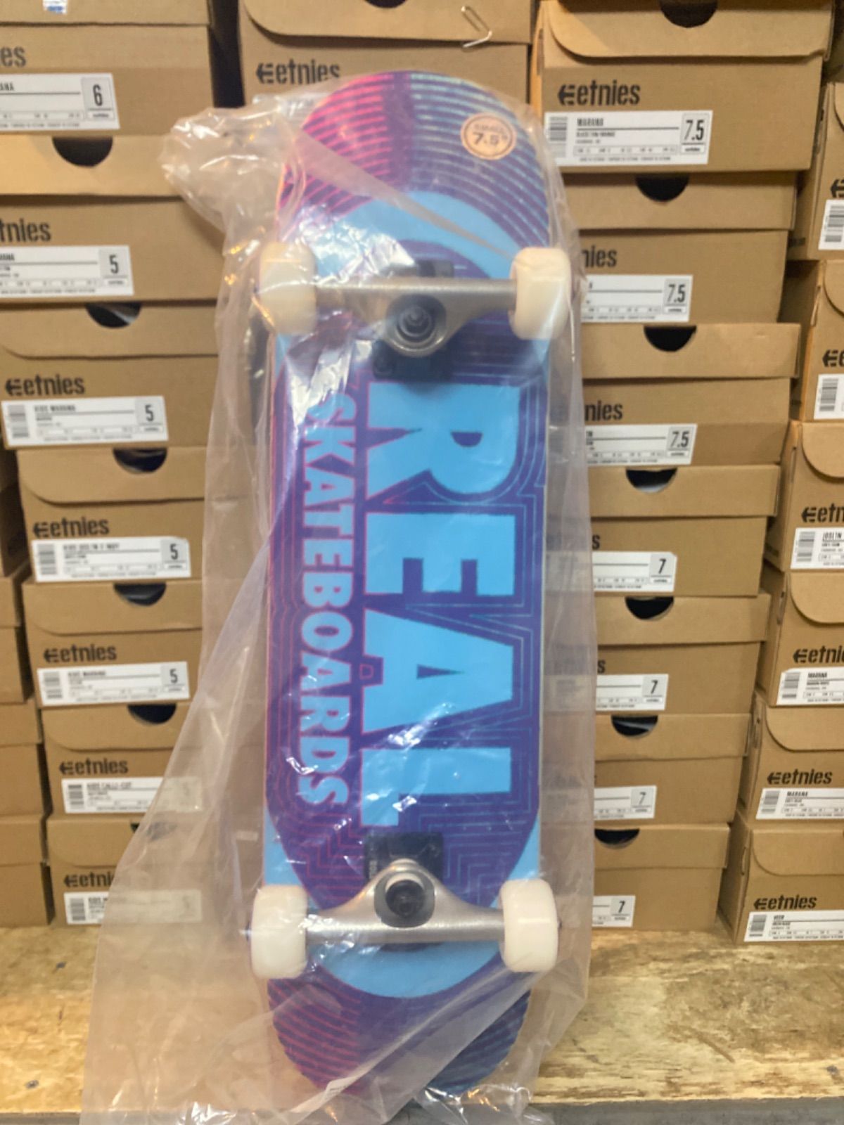 REAL】リアル RCNC CONCENTRIC OVAL サイズ7.5 デッキ DECK