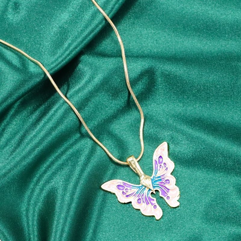 完売】 超 BIGサイズ！ Butterfly シルバー 蝶 ブリンブリンネックレス