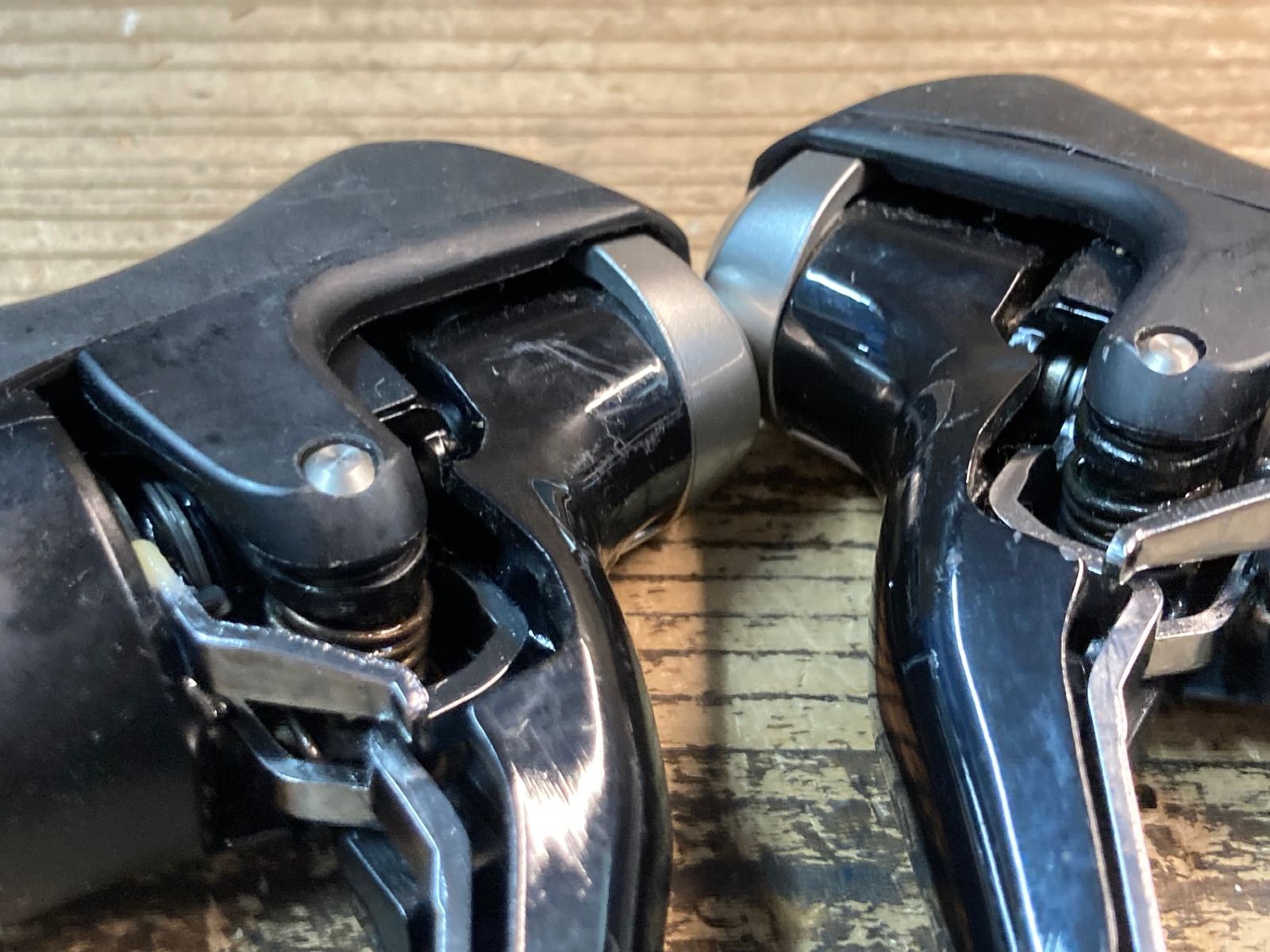 SHIMANO 105 ST-5800 STIレバー 2x11S シマノ 105 ST-5800 STIレバー 左右セット（2x11S） | シマノ