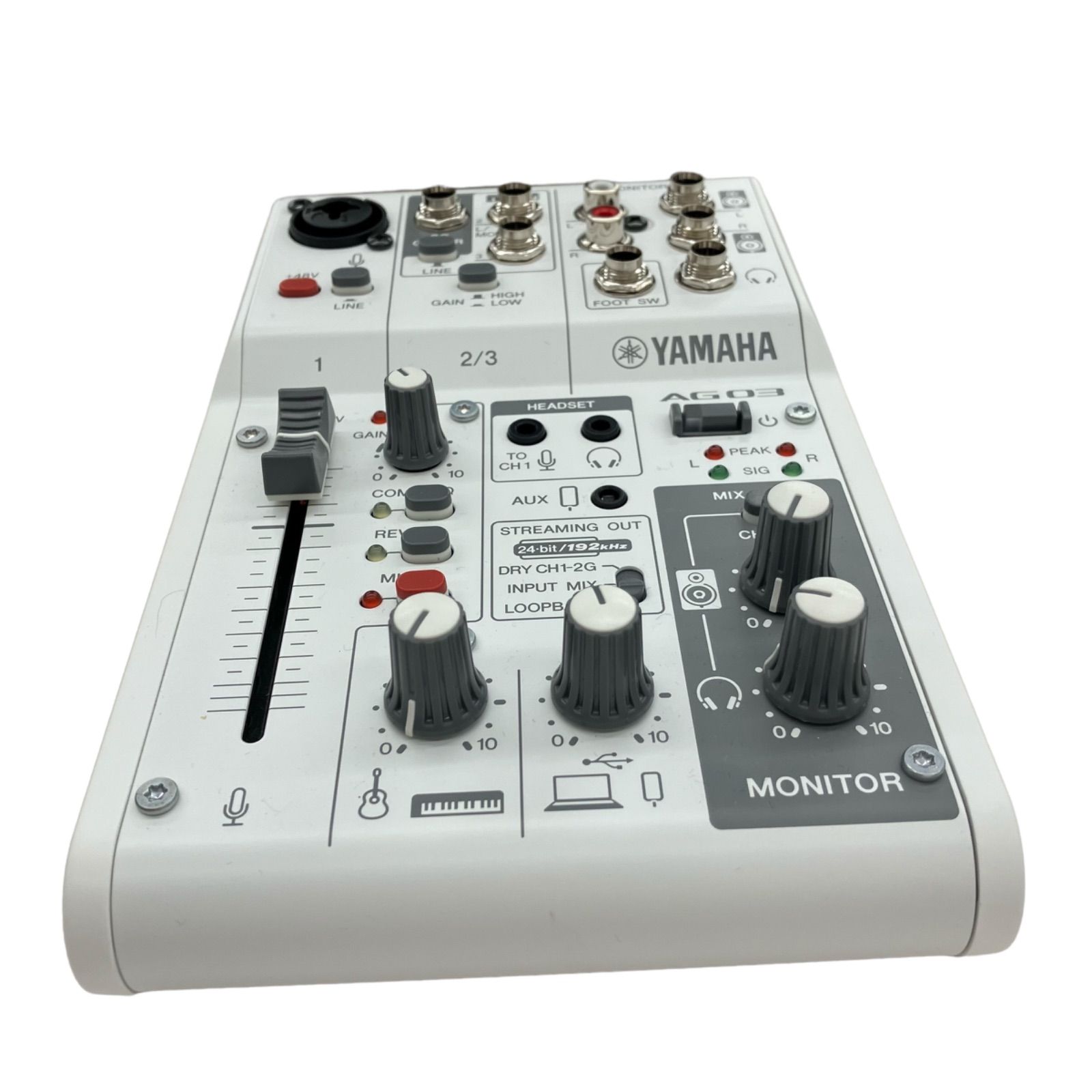 186000 現状品 YAMAHA AG03 ミキシングコンソール ミキサー 動作未確認