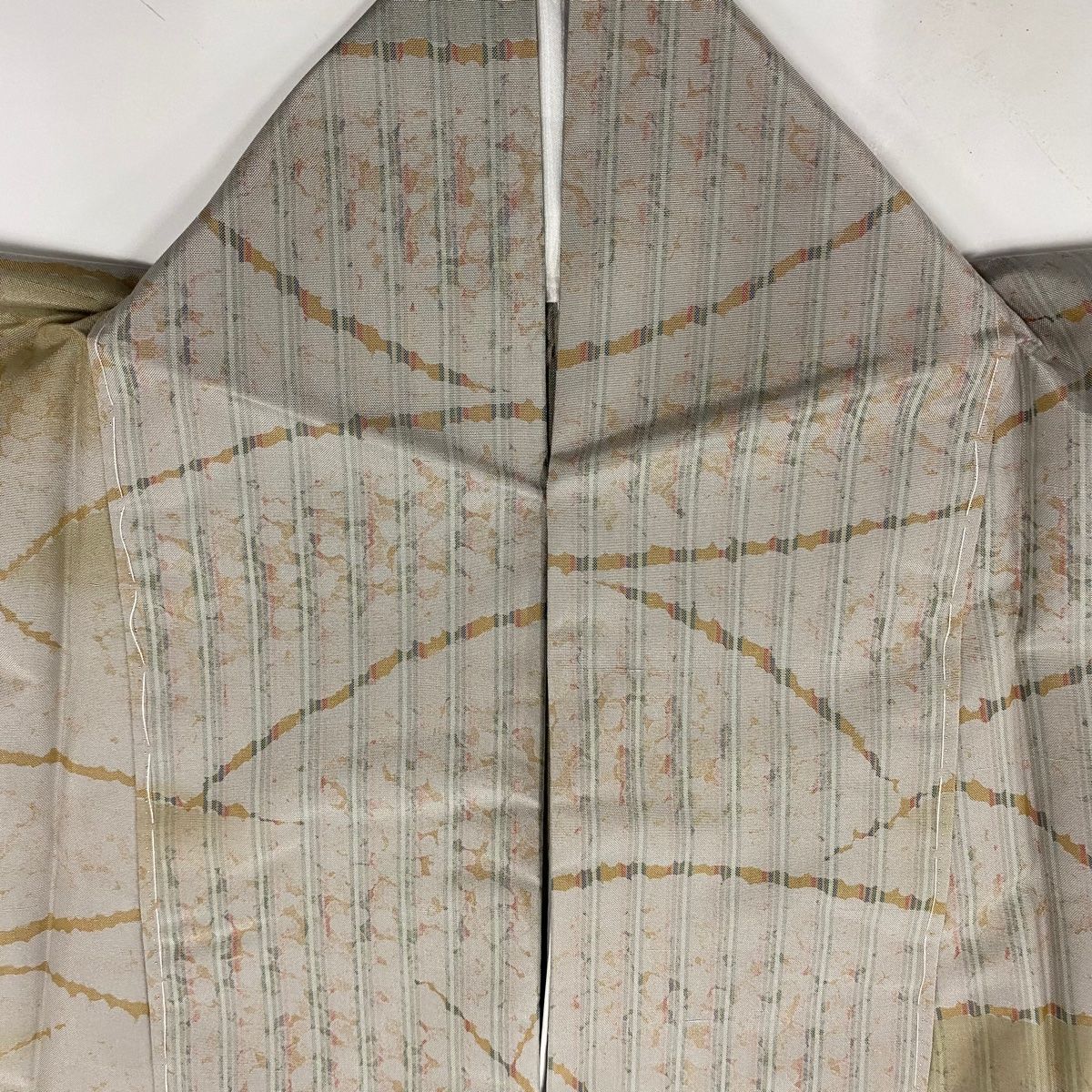 幾何学模様 灰色