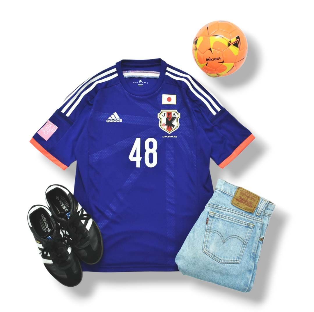 アディダス 日本代表 ユニフォーム(AKB48コラボ 小嶋陽菜) AKB48 小嶋