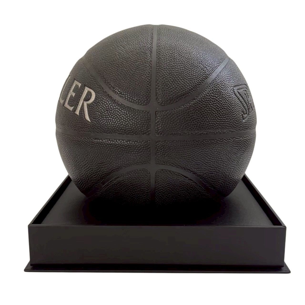 未使用 MONCLER モンクレール バスケットボール 黒 バスケ