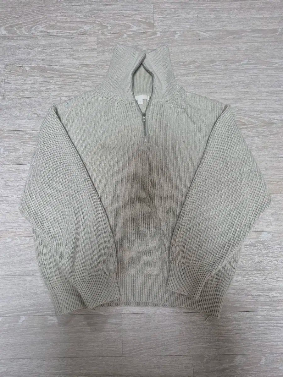 ハーフジップアップ ニット セーター オートミール