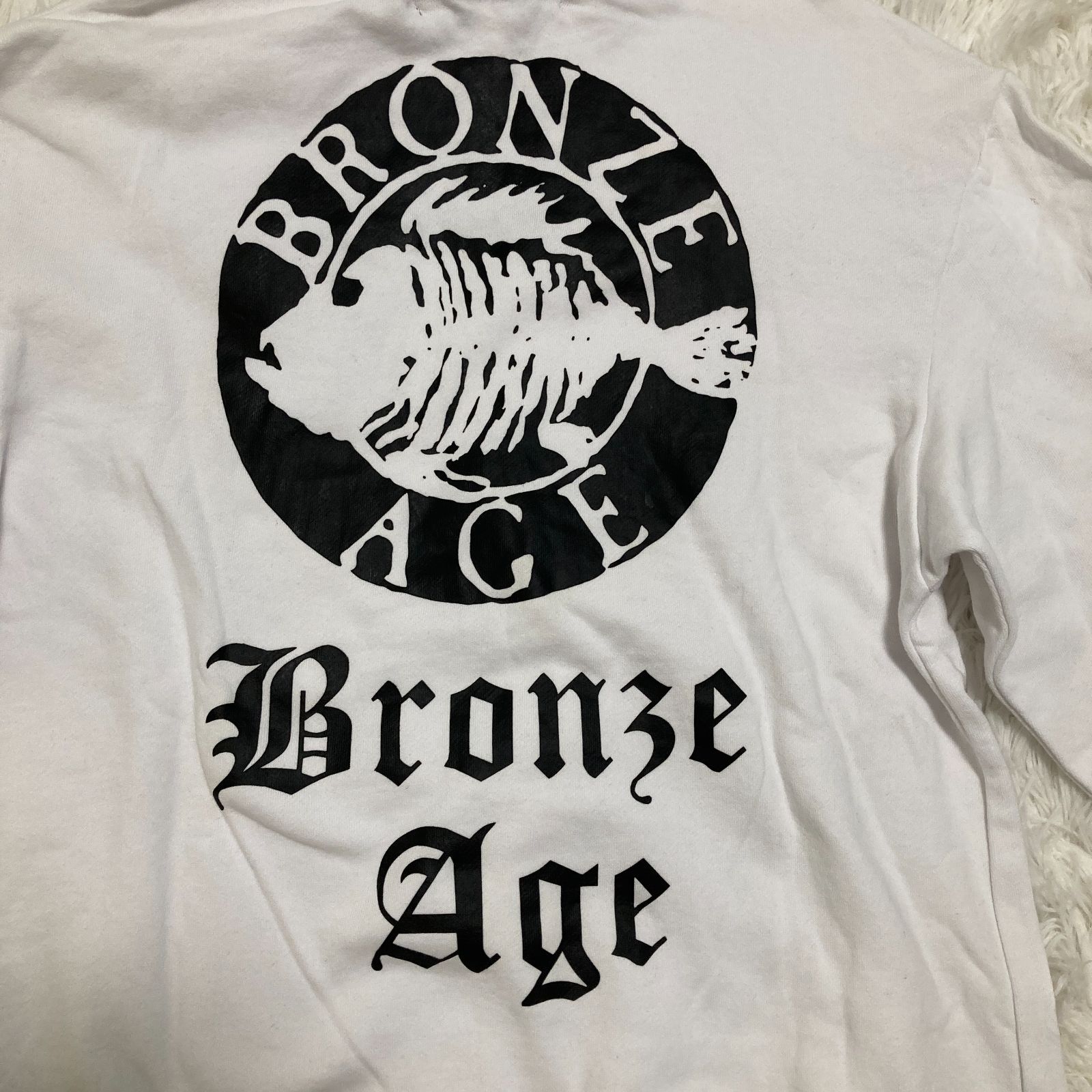 タグ付き未使用品 ブロンズエイジ BRONZE AGE 長袖 ロゴプリント