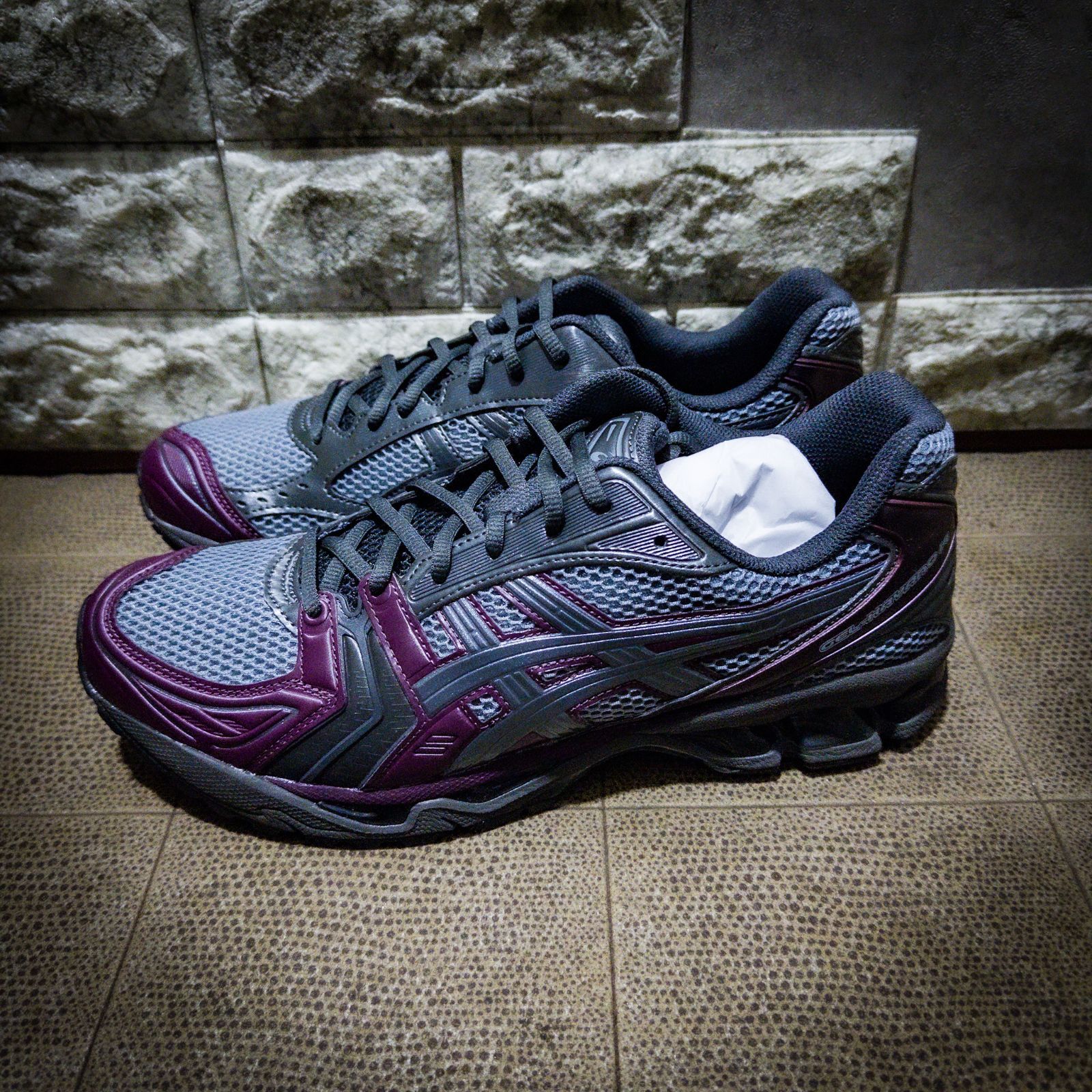 Asics kayano shop us 12