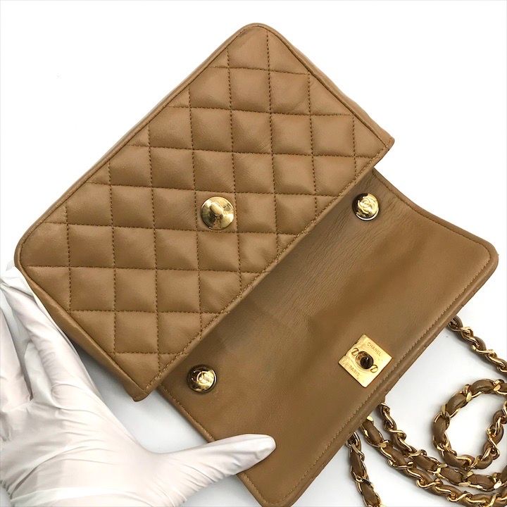 美品 CHANEL シャネル ココマーク ミニ マトラッセ ターンロック チェーン ショルダー バッグ ベージュ 斜め掛け 鞄 かばん k5674 CHANEL - 美品 CHANEL シャネル ココマーク ミニ マトラッセ ターン