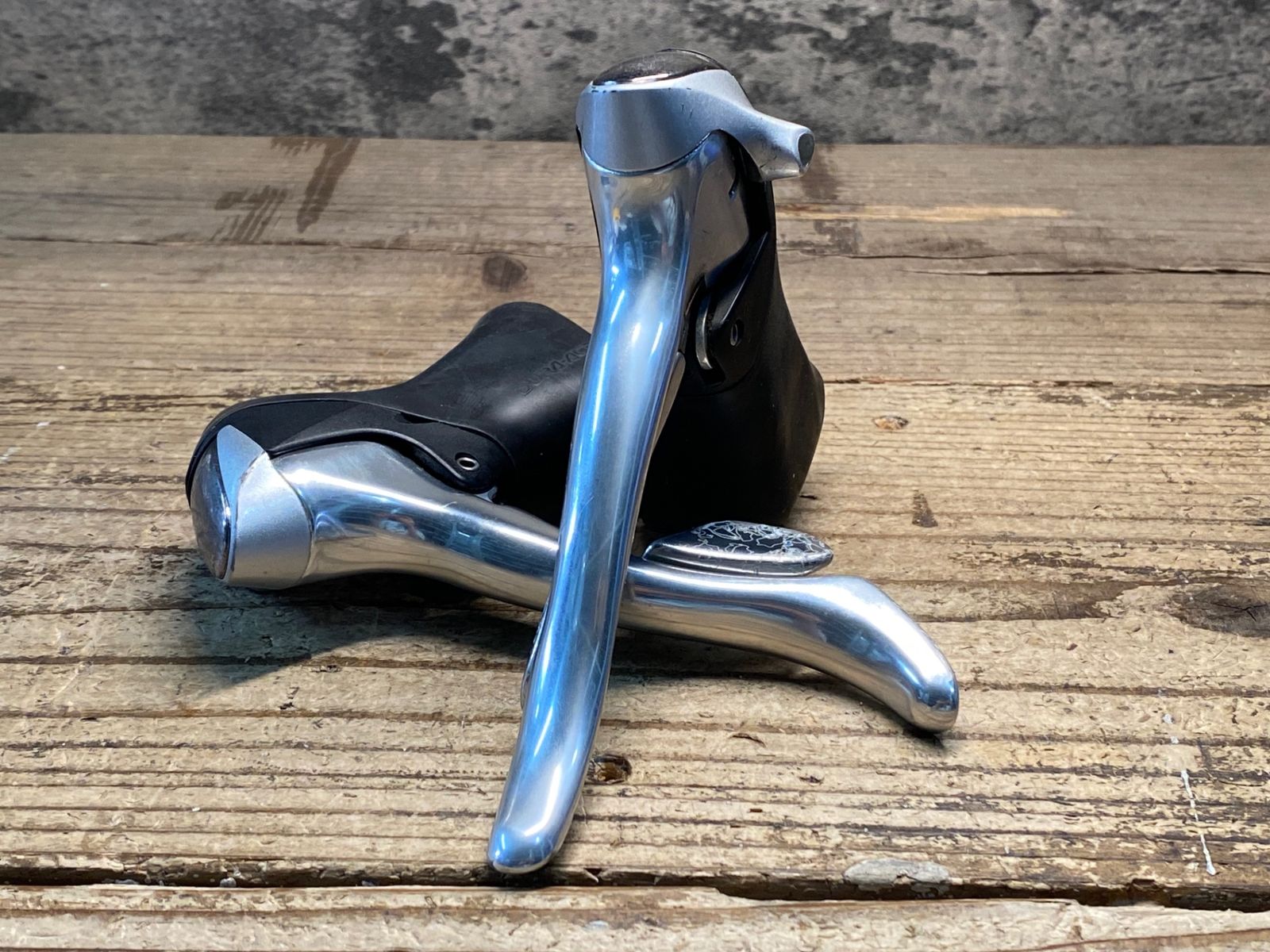 JJ519 シマノ SHIMANO デュラエース DURA-ACE ST-7700-B STIレバー 2x9s 変速不良のためジャンク