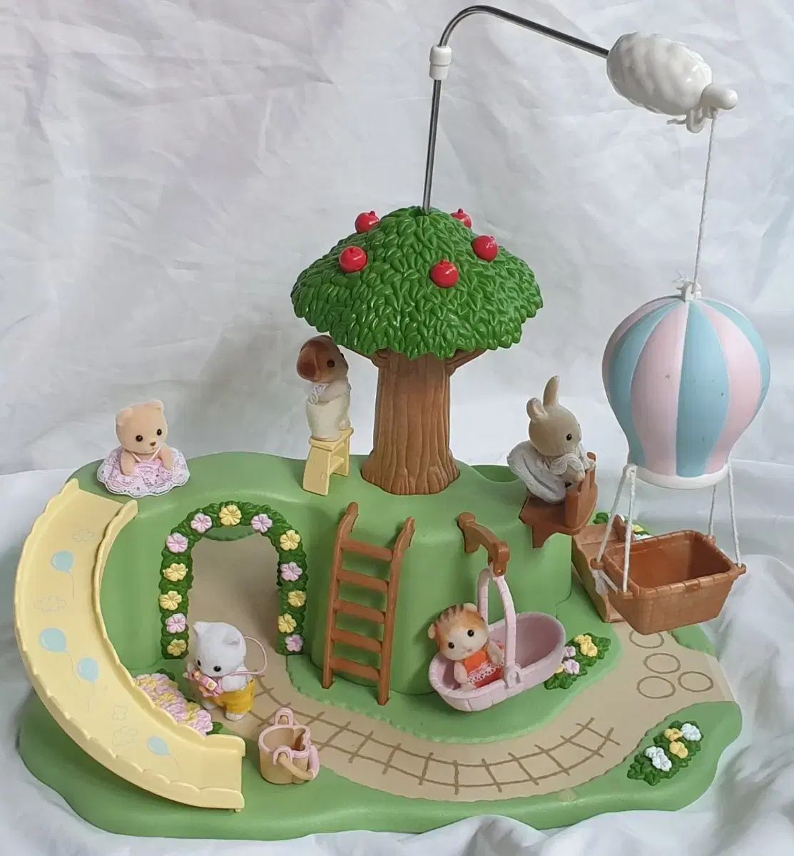 Sylvanian Families シルバニアファミリー 古い 珍しい 楽器の オン ザ ヒル 遊ぼう