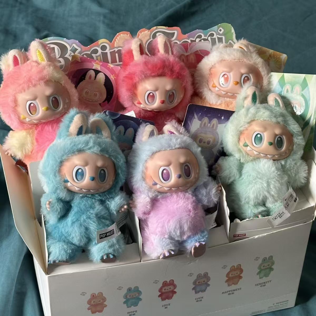 OneMall provides Mercari products: 【ラブブ 3 代】全 6 種セット 