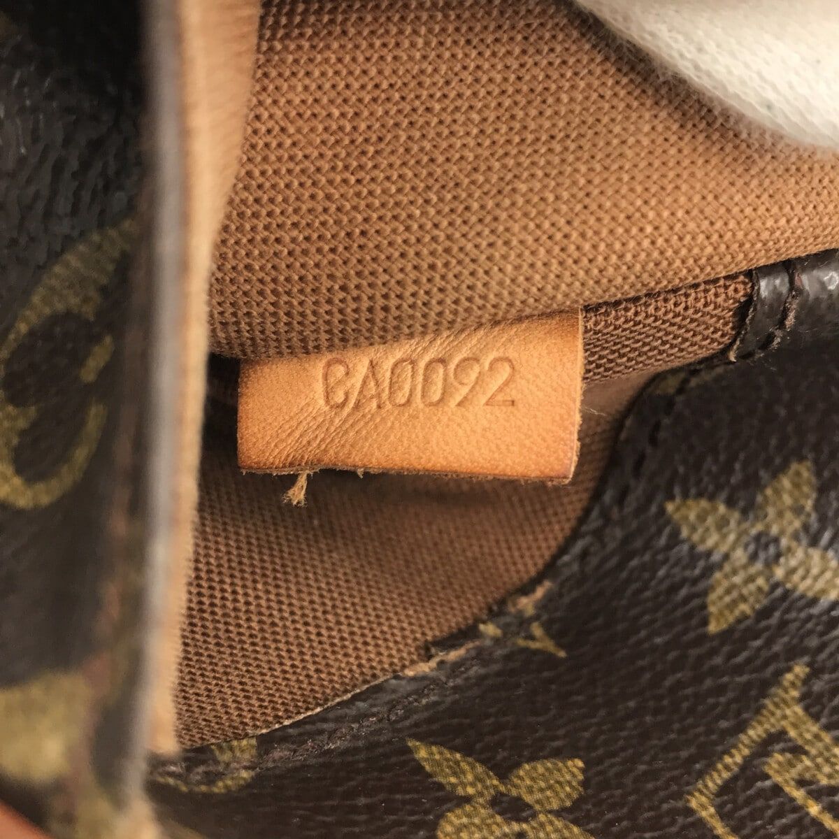 LOUIS VUITTON(ルイヴィトン) ワンショルダーバッグ モノグラム ポシェット・ガンジュ M51870 モノグラム・キャンバス - メルカリ