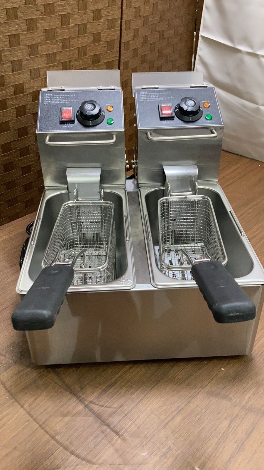 電気フライヤー 業務用 二槽式 4L - メルカリ