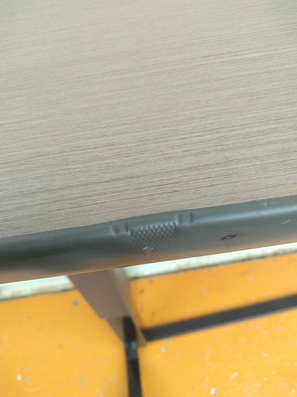 ベッドサイドテーブル パナソニック