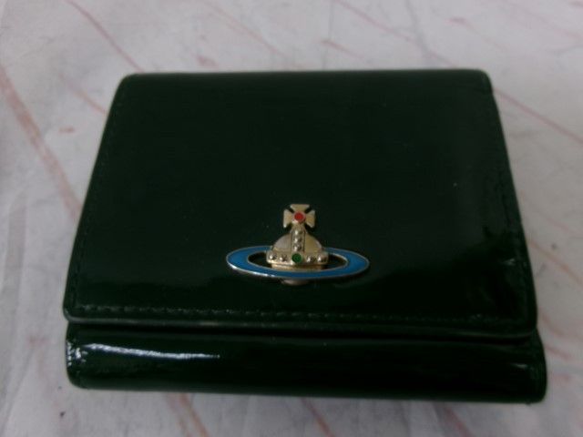 Vivienne Westwood ヴィヴィアンウエストウッド 三つ折り財布 エナメル グリーン 991830369