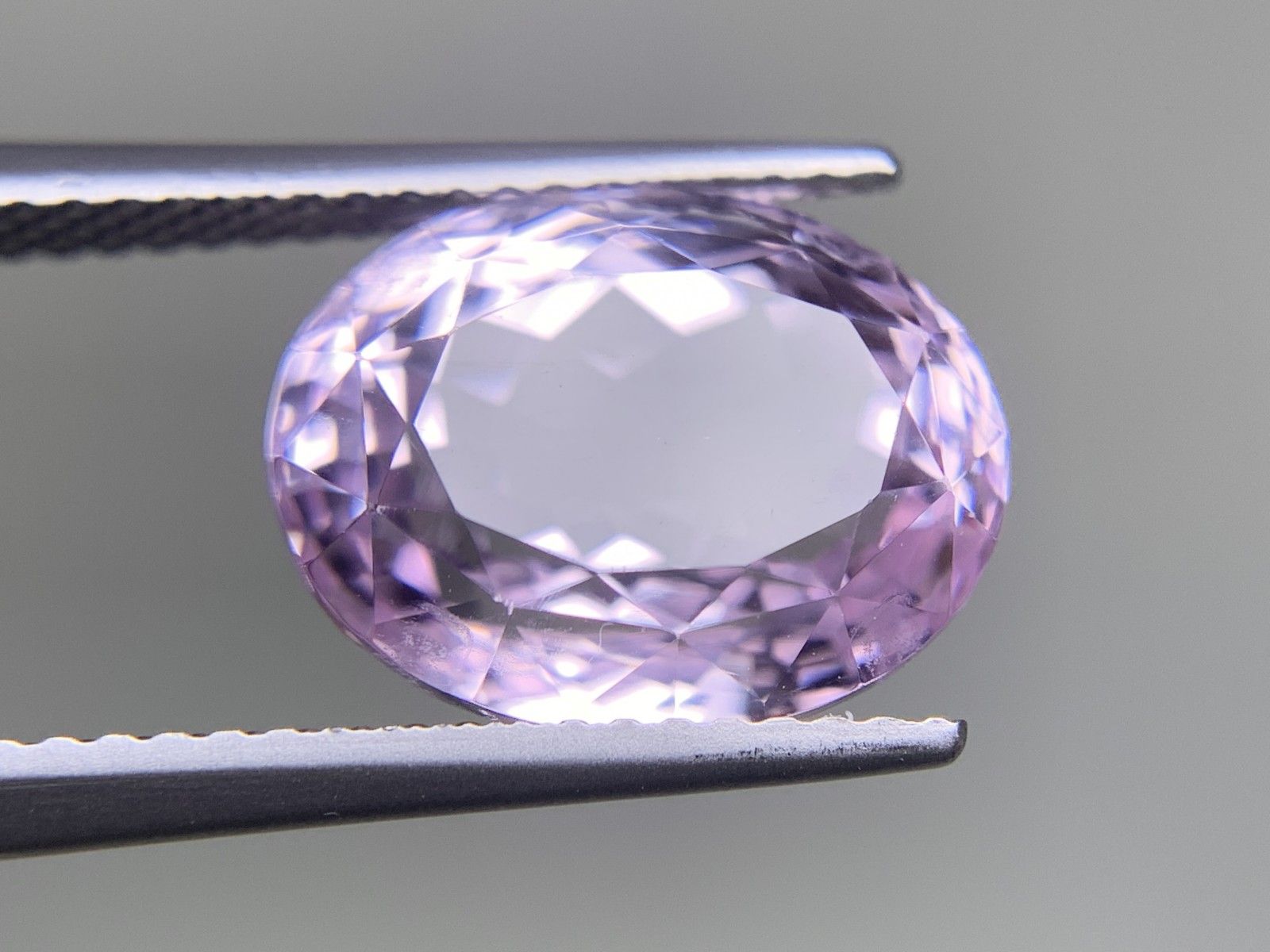 クンツァイト 53.533ct 宝石ソーティング付き 25.65mm×17.81mm×11.58mm ルース（ 裸石 ） 2615Y クンツァイト 53.533ct 宝石ソーティング付き 25.65mm×17.81mm×11.58mm