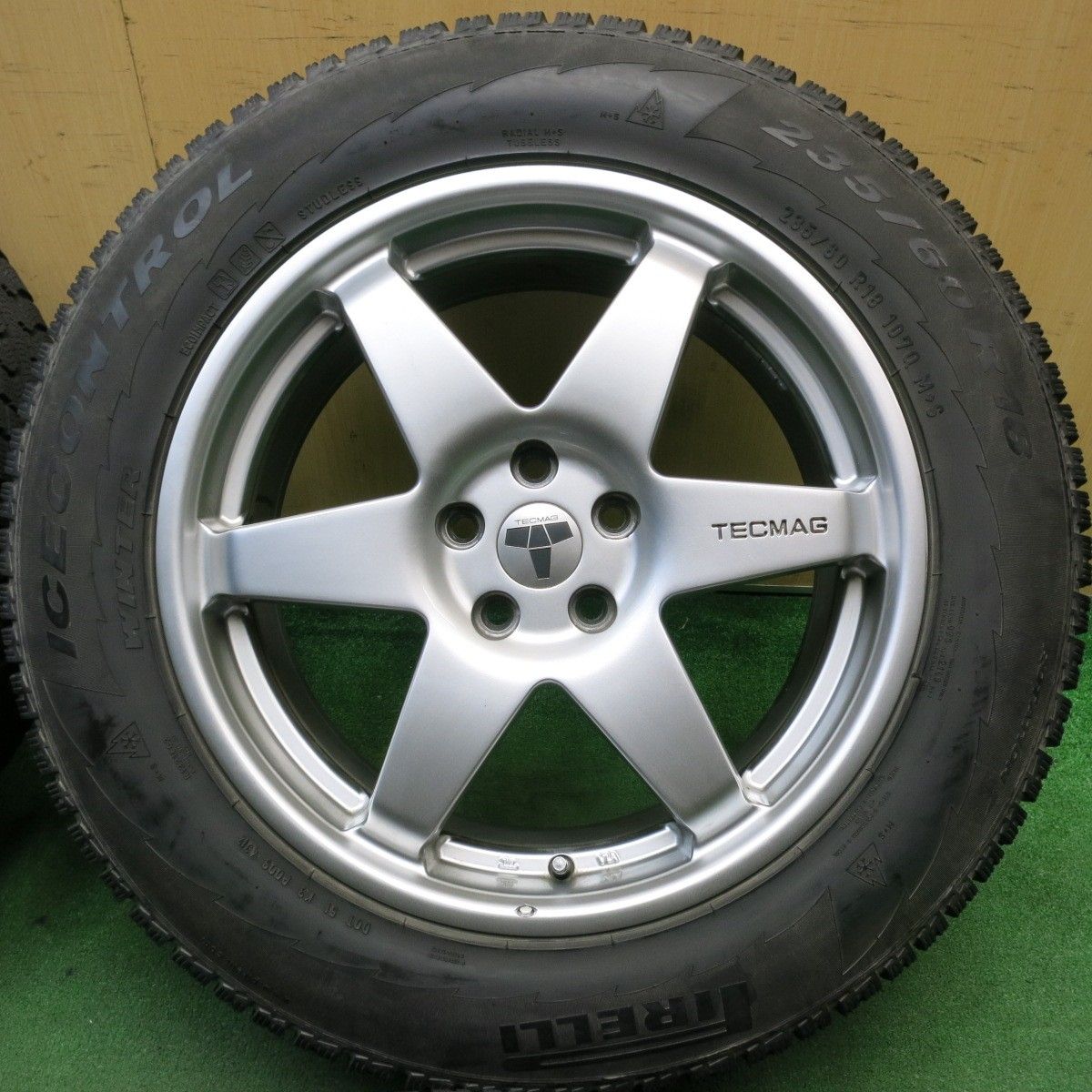 送料無料⭐︎超バリ溝⭐︎155/65R14⭐︎グッドイヤーアイスナビ7⭐︎2020年製⭐︎ 楽天市場】【数量限定 2025年製】グッドイヤー アイスナビ7 155/65R14