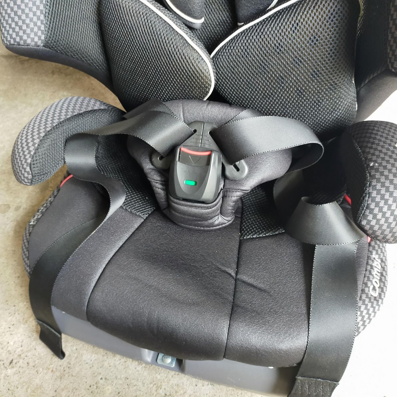 極美品　combi コンビ ジョイトリップ エッグショックGC エアーブラック Combi コンビ ジョイトリップ エッグショック GC エアーブラック