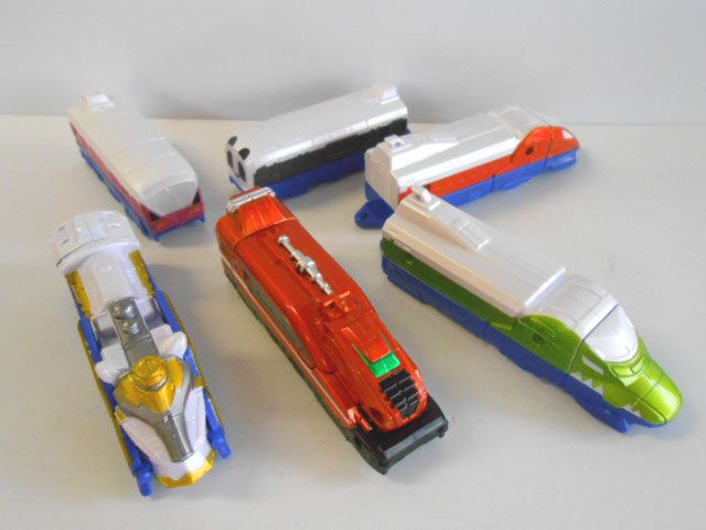 ♯Kiw19EE戦隊トッキュウジャートッキュウレッシャー05フル14種