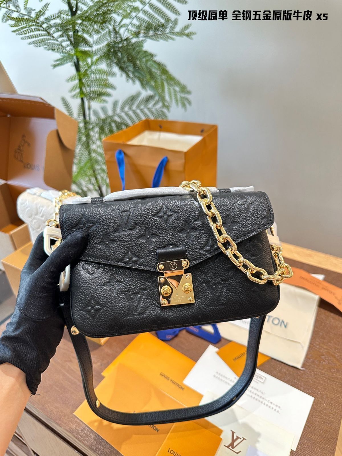 複雑な LVトランペット郵便配達バッグハンドバッグケースバッグ モップバッグ バックパック ウエストポーチ 小銭入れ 手首バッグ 旅行バッグ 財布-MM輸入