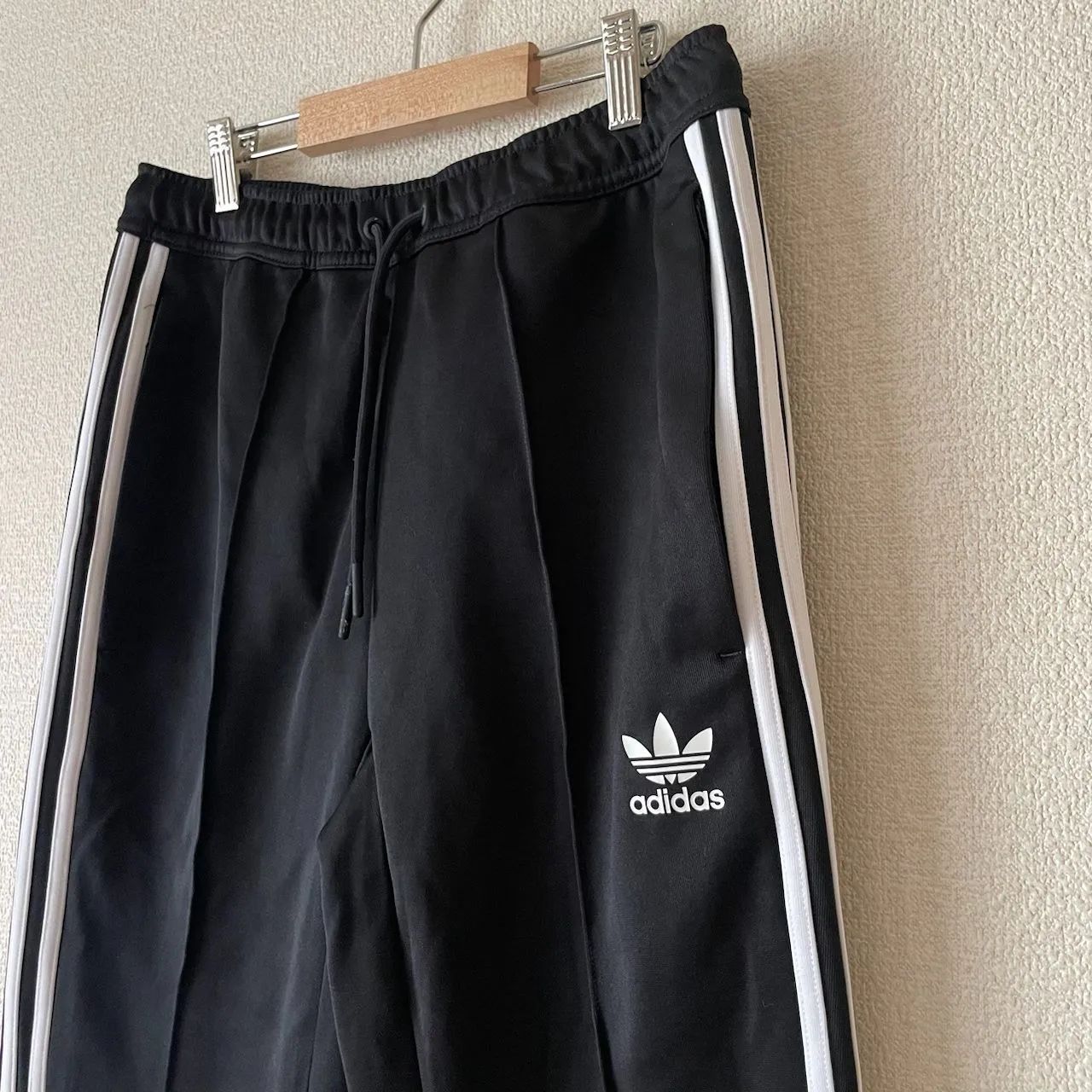 Adidas sst outlet relax crop