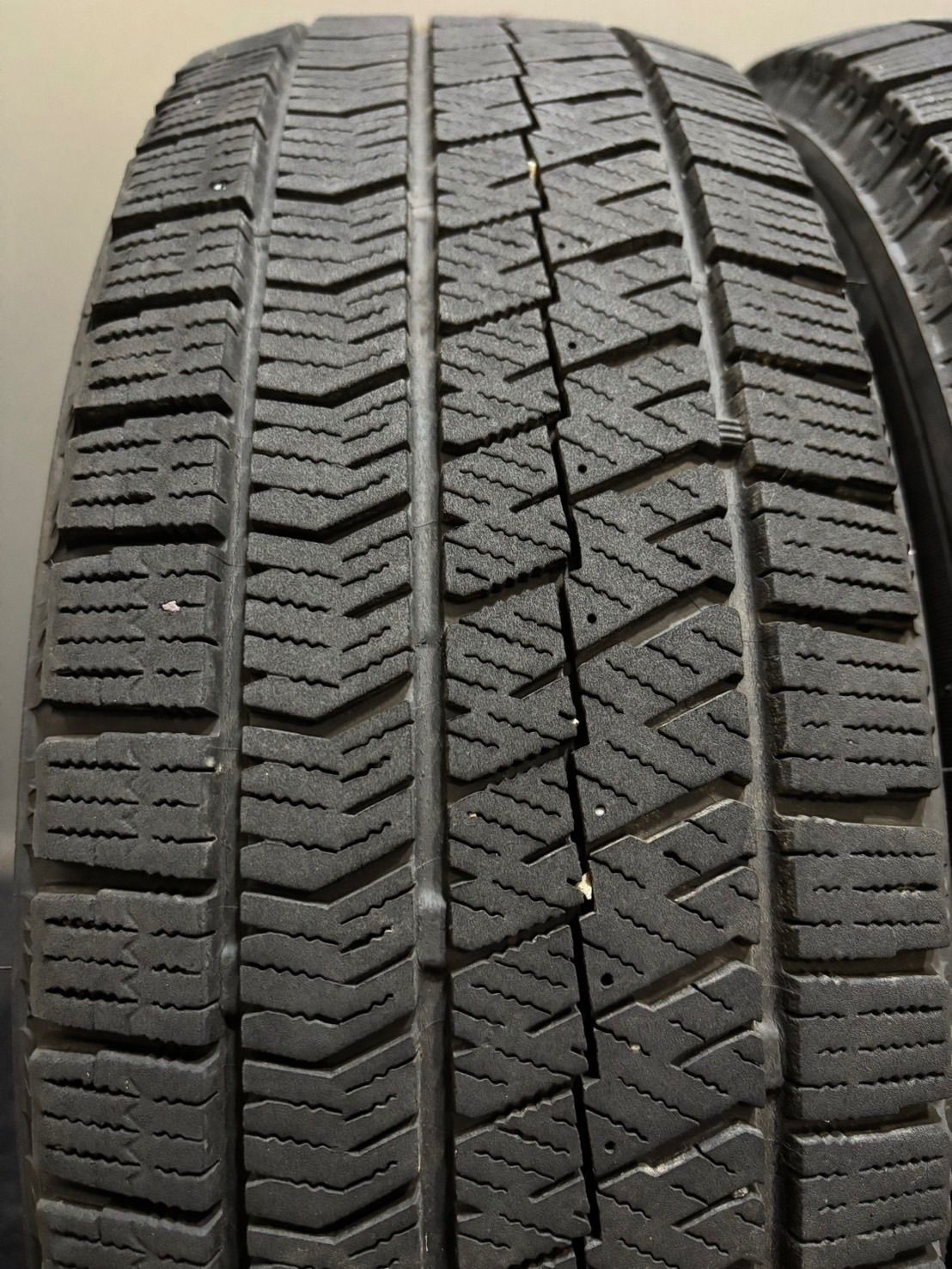 21年製 スタッドレス