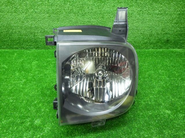 日産 Z11 NZ11 キューブ 前期 左ヘッドライト キセノン HID 1713 3 240511016