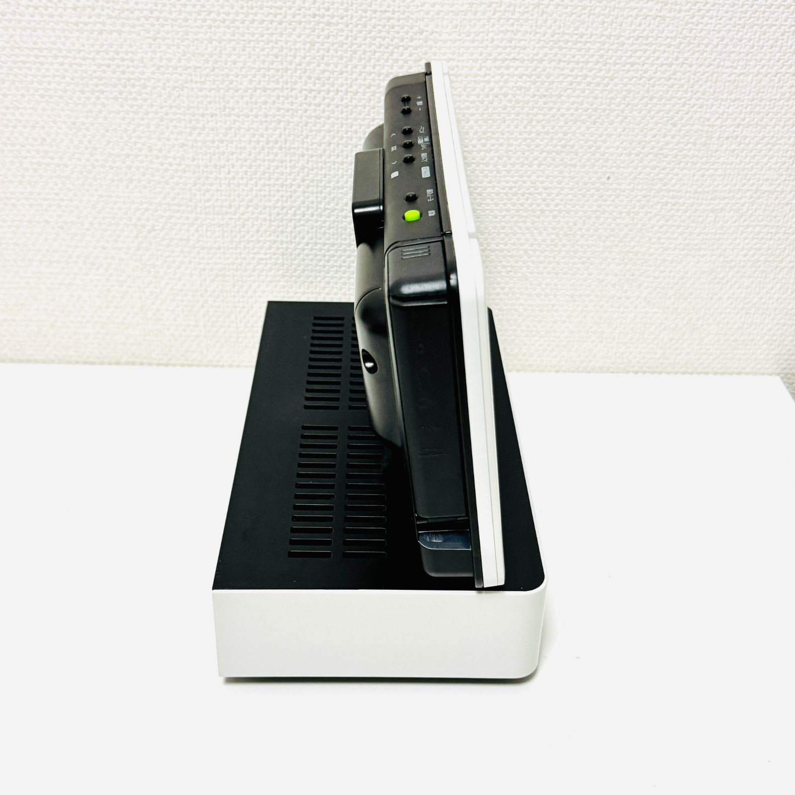 中古】 ツインバード 7V型 液晶 テレビ VW-J708W 2010年モデル