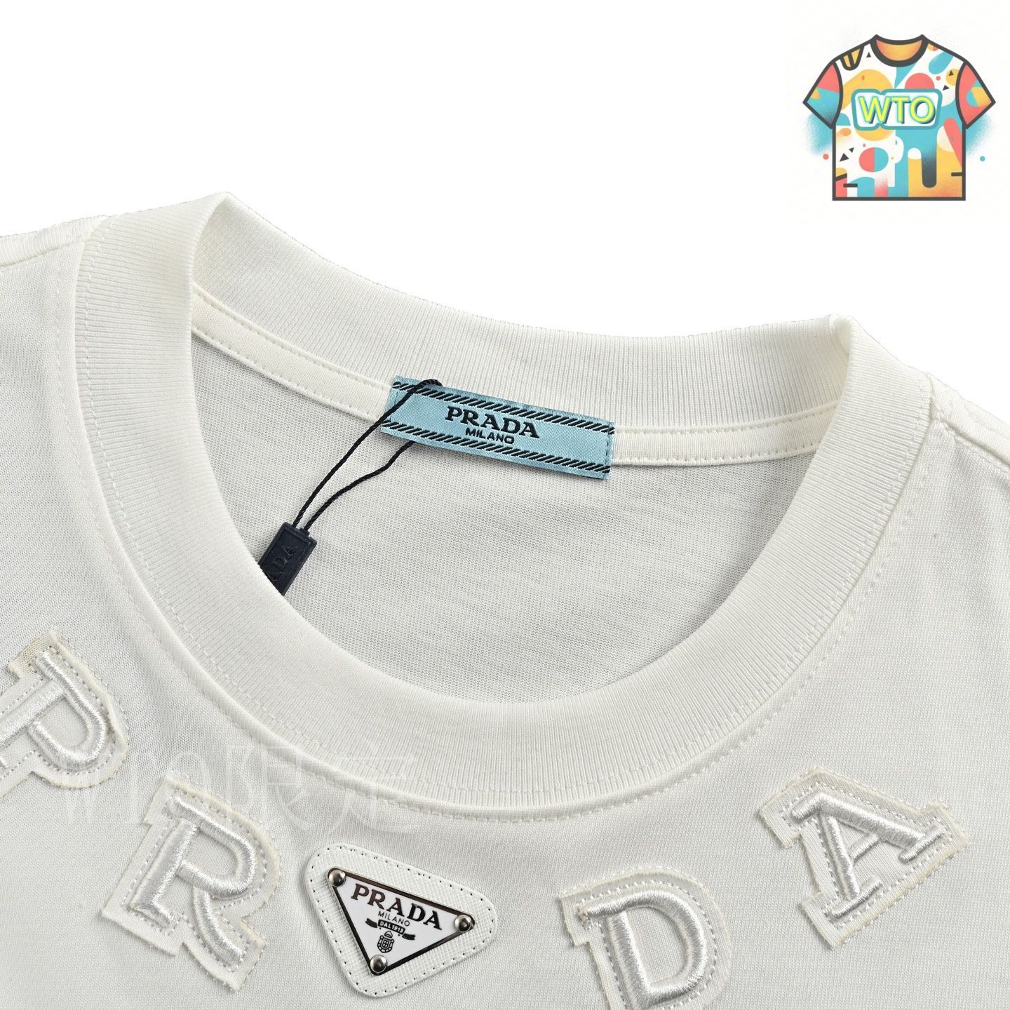 今日特価】Prada プラダ 25ss 衿文字刺繍トライアングルロゴ半袖