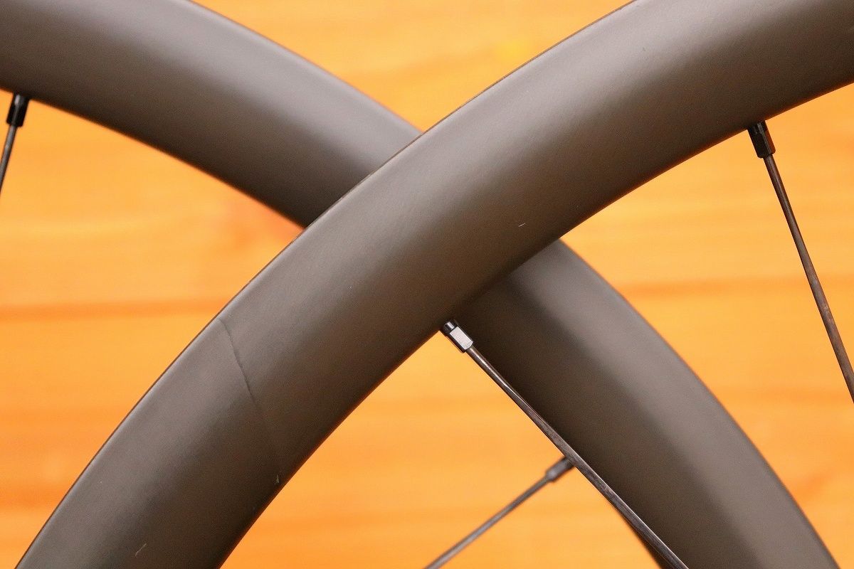 カーボン クリンチャー