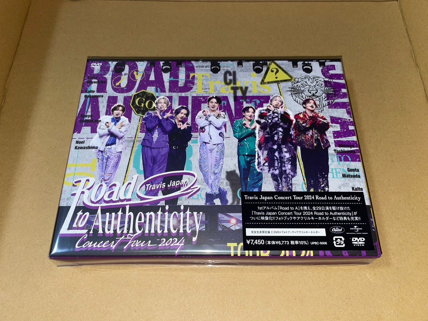 Travis Japan Concert Tour 2025 Road toAuthenticity 2DVD フォトブック アクリルキーホルダー 完全生産 盤 4988031658888