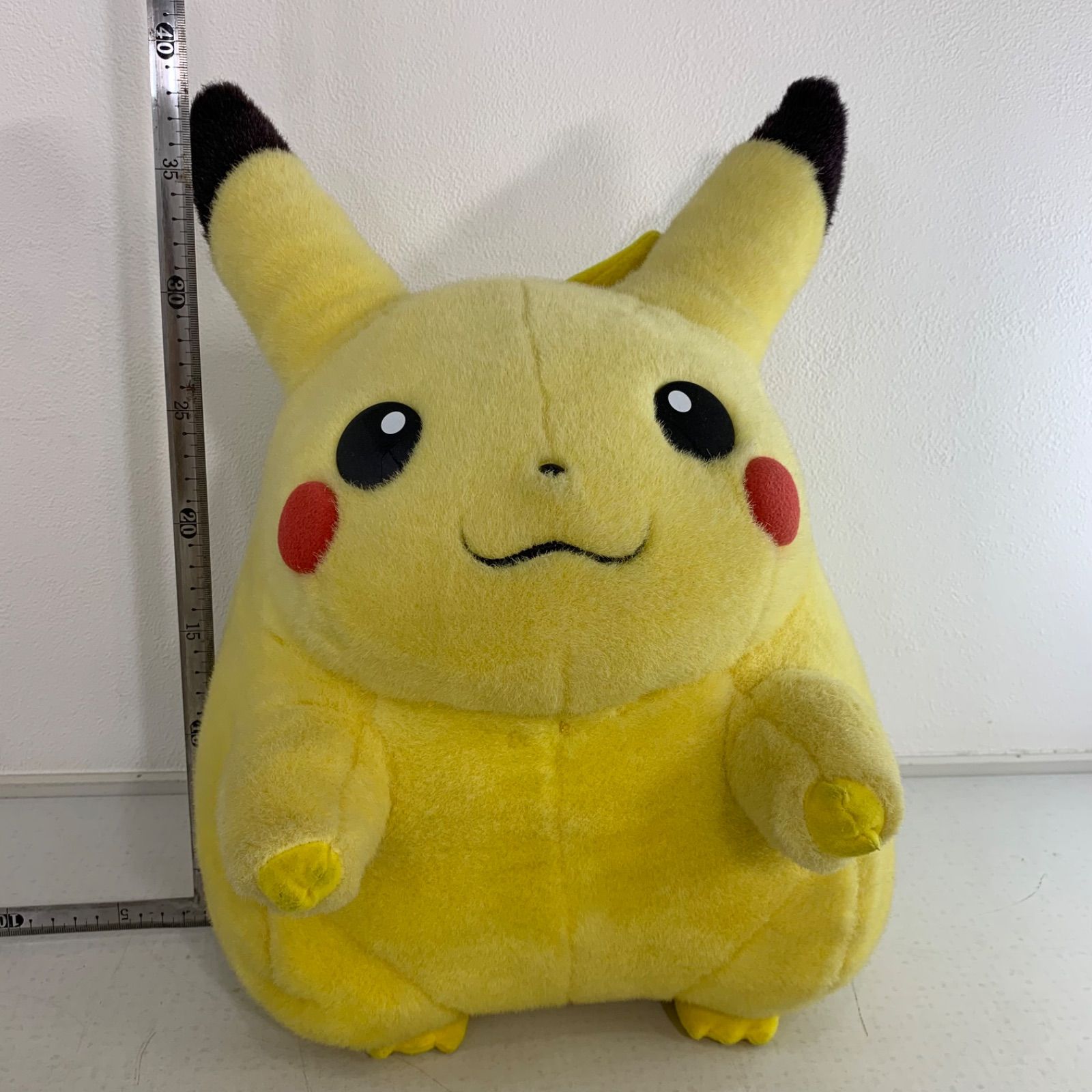 TOMY ポケモン ピカチュウ 1/1 等身大 ぬいぐるみ 初期 初代 - メルカリ