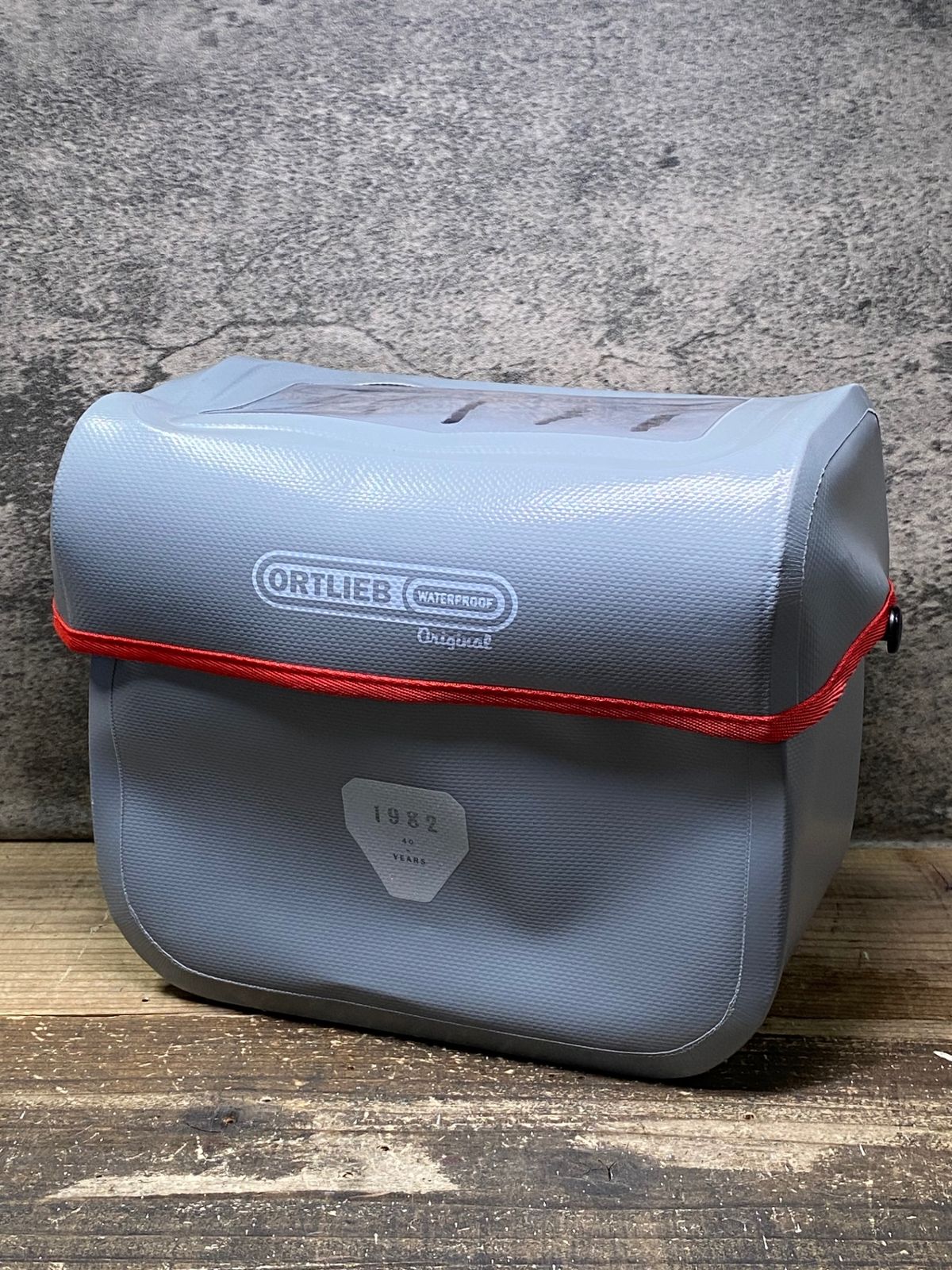 IU835 オルトリーブ ORTLIEB ULTIMATE Original 40-Years ハンドルバーバッグ ライトグレー 赤 7L