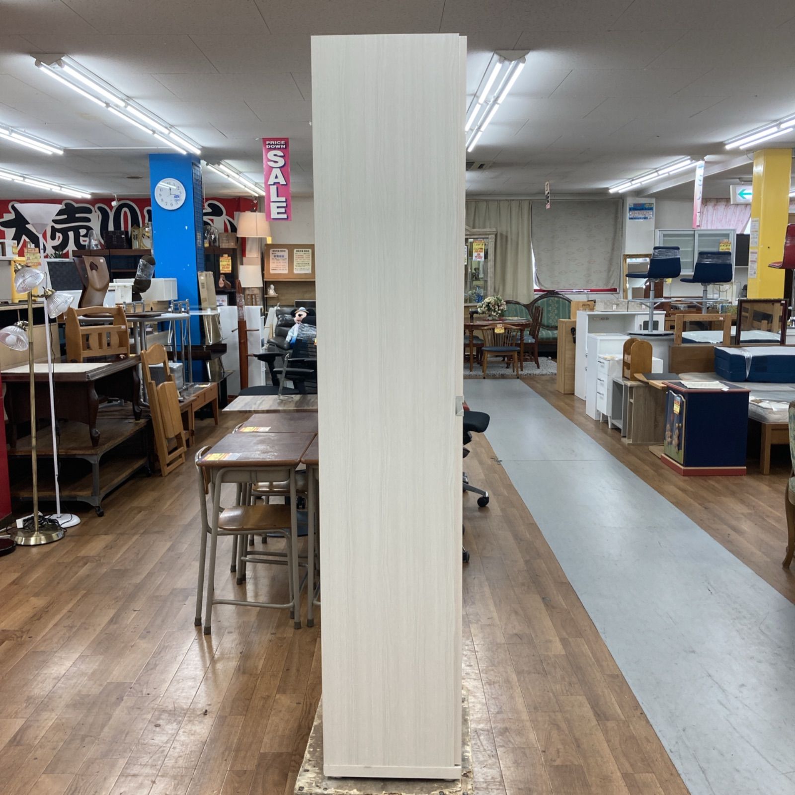 鏡付き 約20足収納