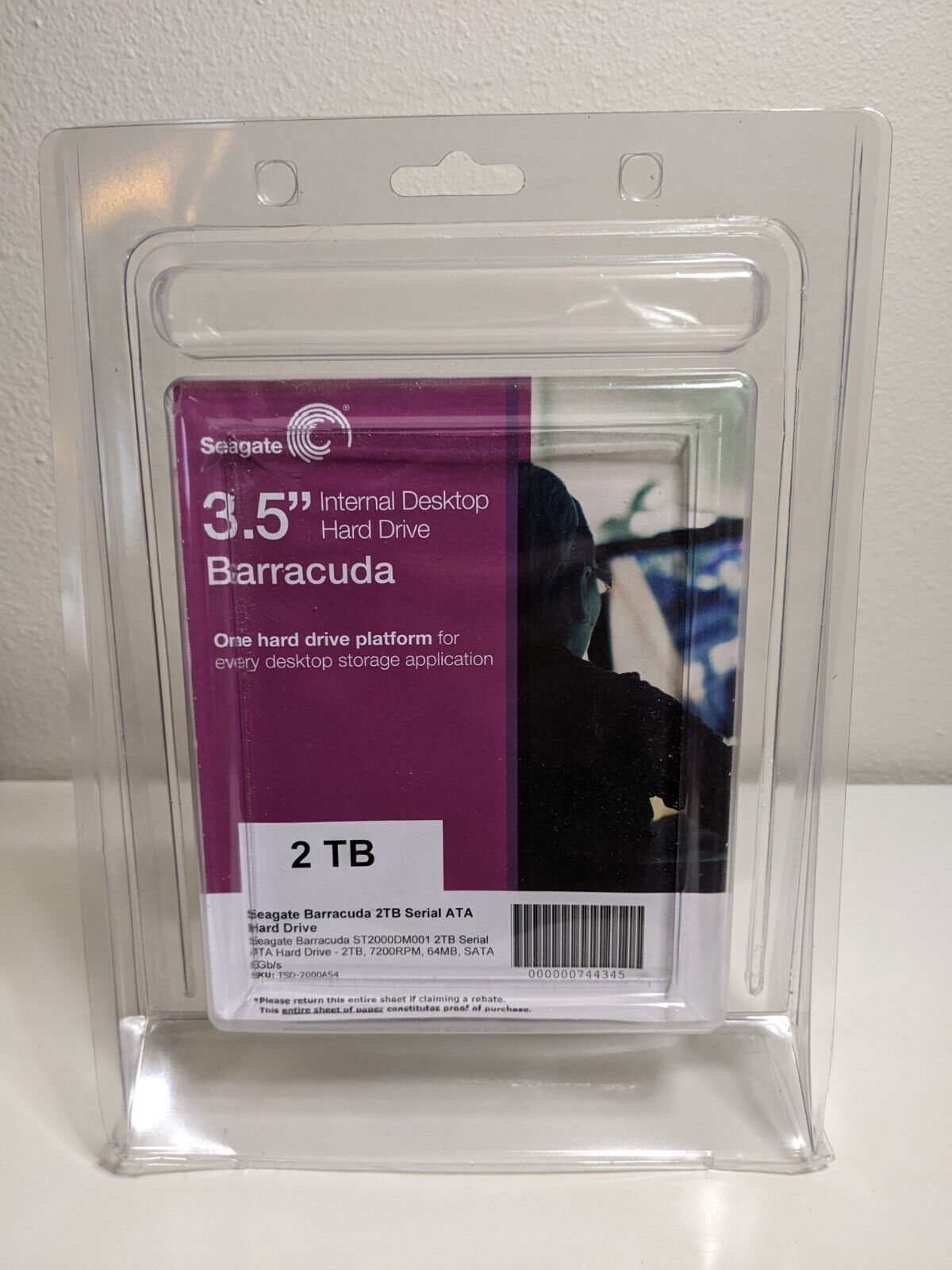 SEAGATE ST2000DM001 2TB バラクーダ 3.5 7200RPM SATA HD 64MB 6GB