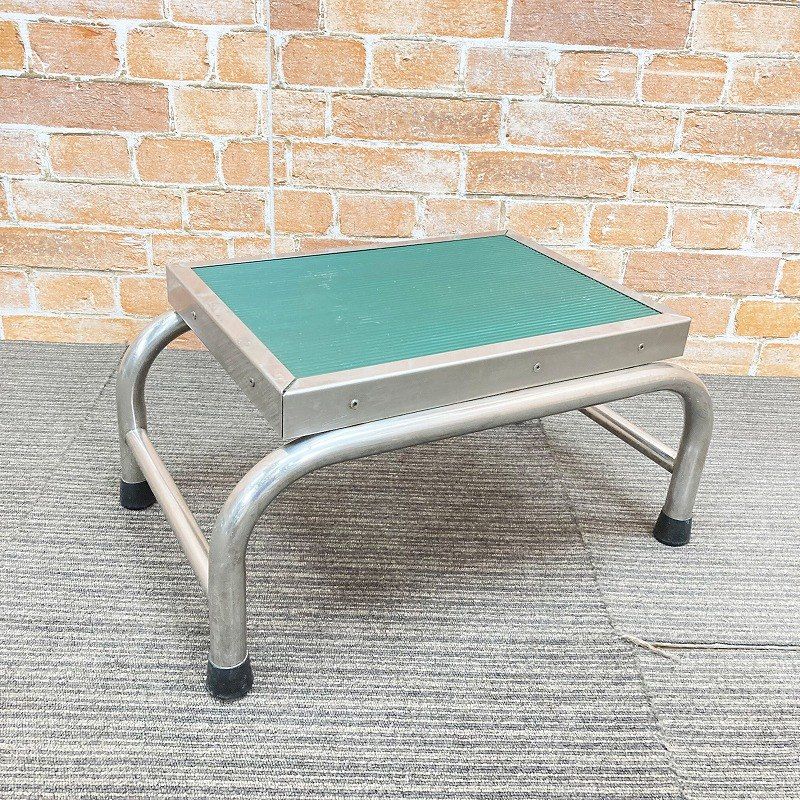 品 踏み台 ステンレス製 一段 踏台 ステップ 作業台 室内 介護 病院 医療 幅46cm 2I