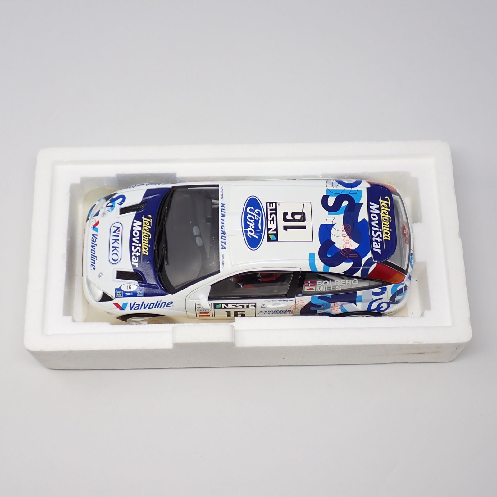 ACTION Ford RACING fordfocus WRC 2000 1/18