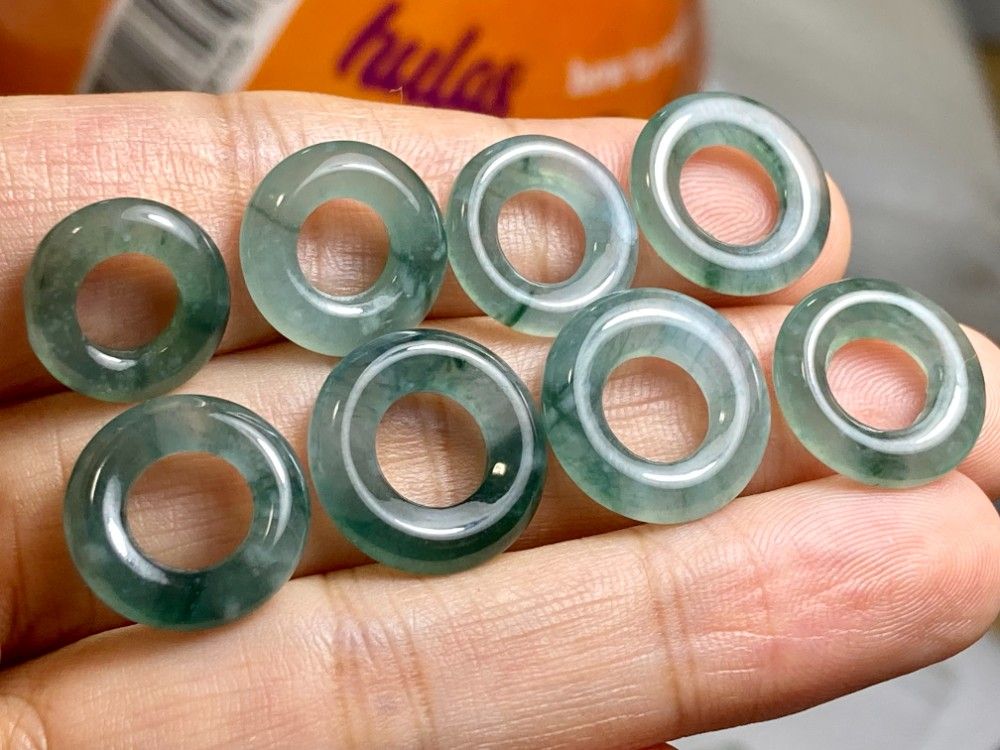 RS11-98 氷種 花青 玉壁 平安守り ドグアテマラ産 A貨 本翡翠 ルース