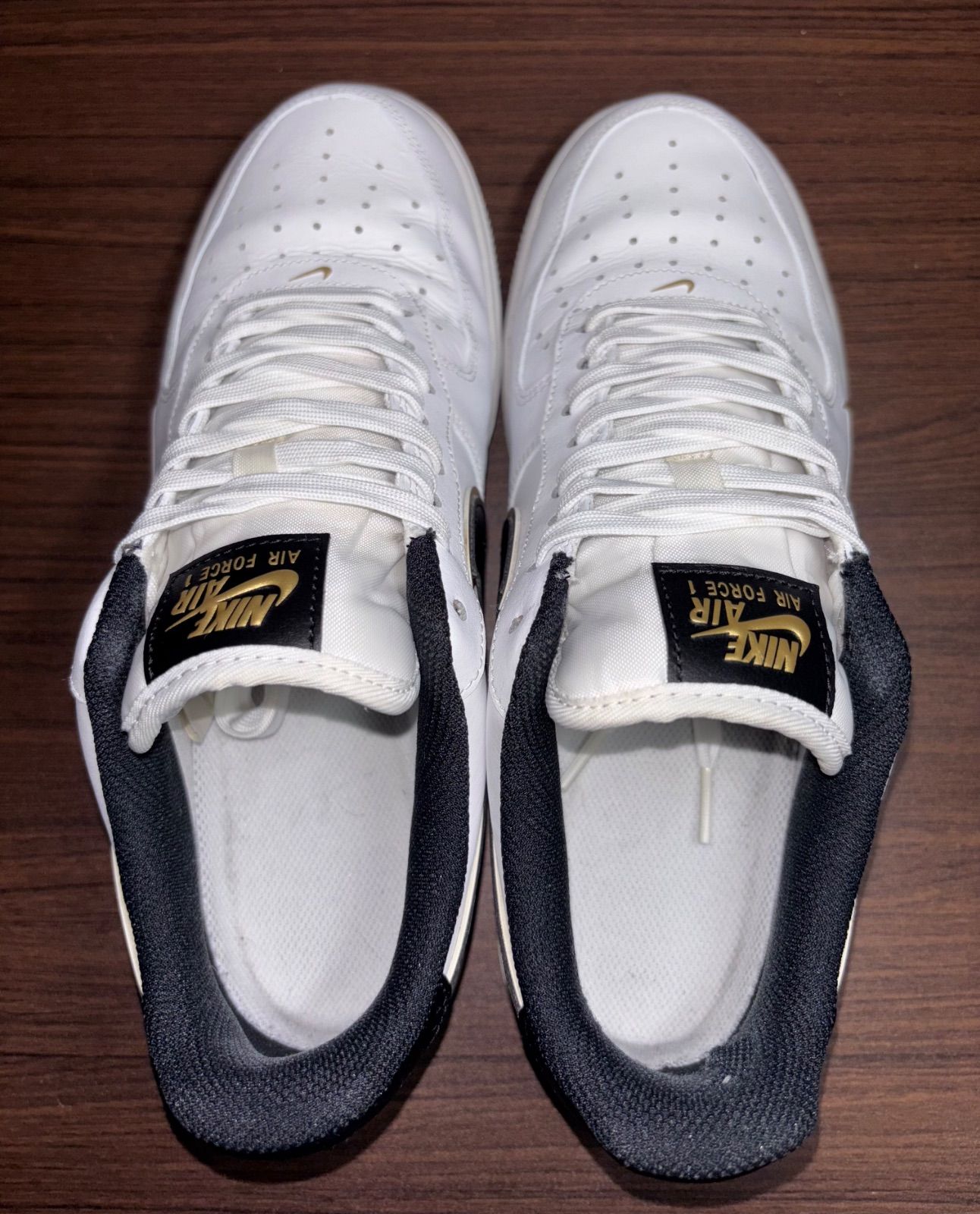 ナイキ エアフォース1 ロー ダブルスウッシュ ホワイト 中古品