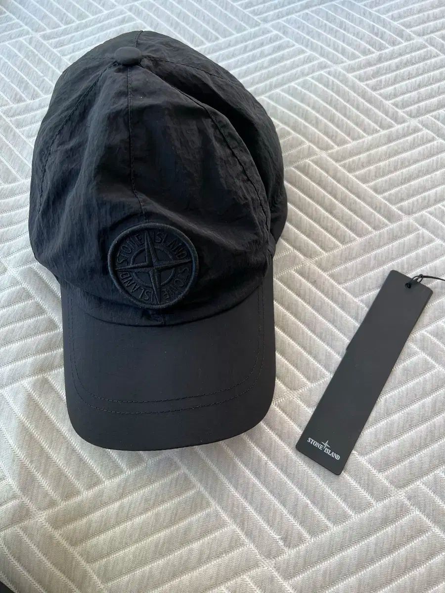 新品 STONE ISLAND 裏地あり キャップ XL STONE ISLAND - 新品 STONE ISLAND 裏地あり キャップ Lの通販
