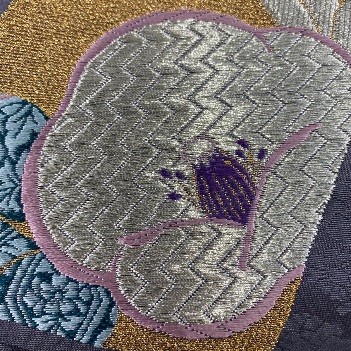 た*ん様 花柄刺繍 袋帯 薄紫 た*ん様 花柄刺繍 袋帯 薄紫 花柄 袋帯 薄紫と水色 - メルカリ