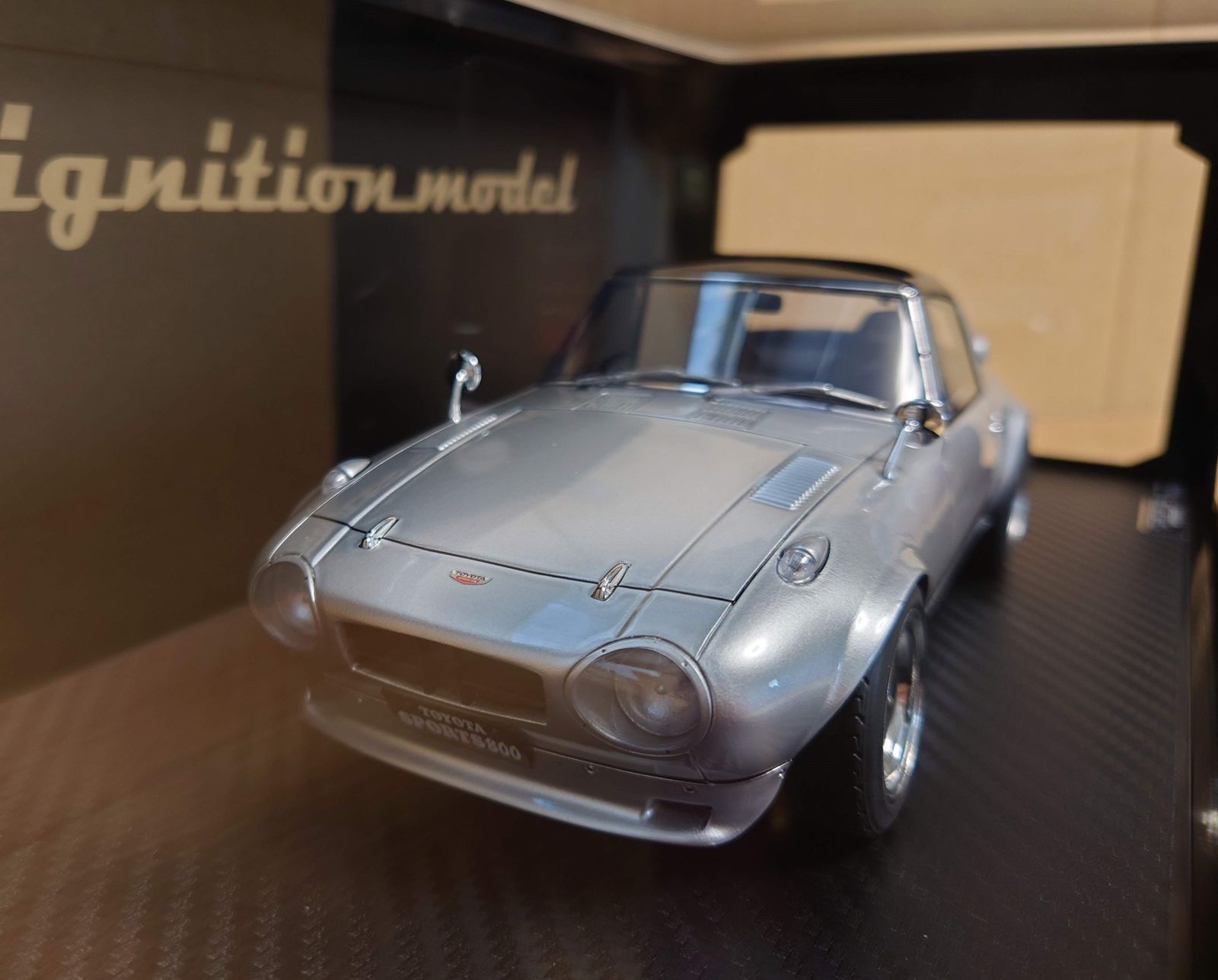 S800 トヨタ ミニカー イグニッションモデル 1/18 - おもちゃ