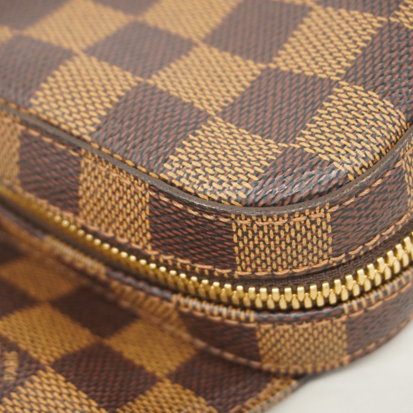 ルイ・ヴィトン(Louis Vuitton) ルイ・ヴィトン ボディバッグ