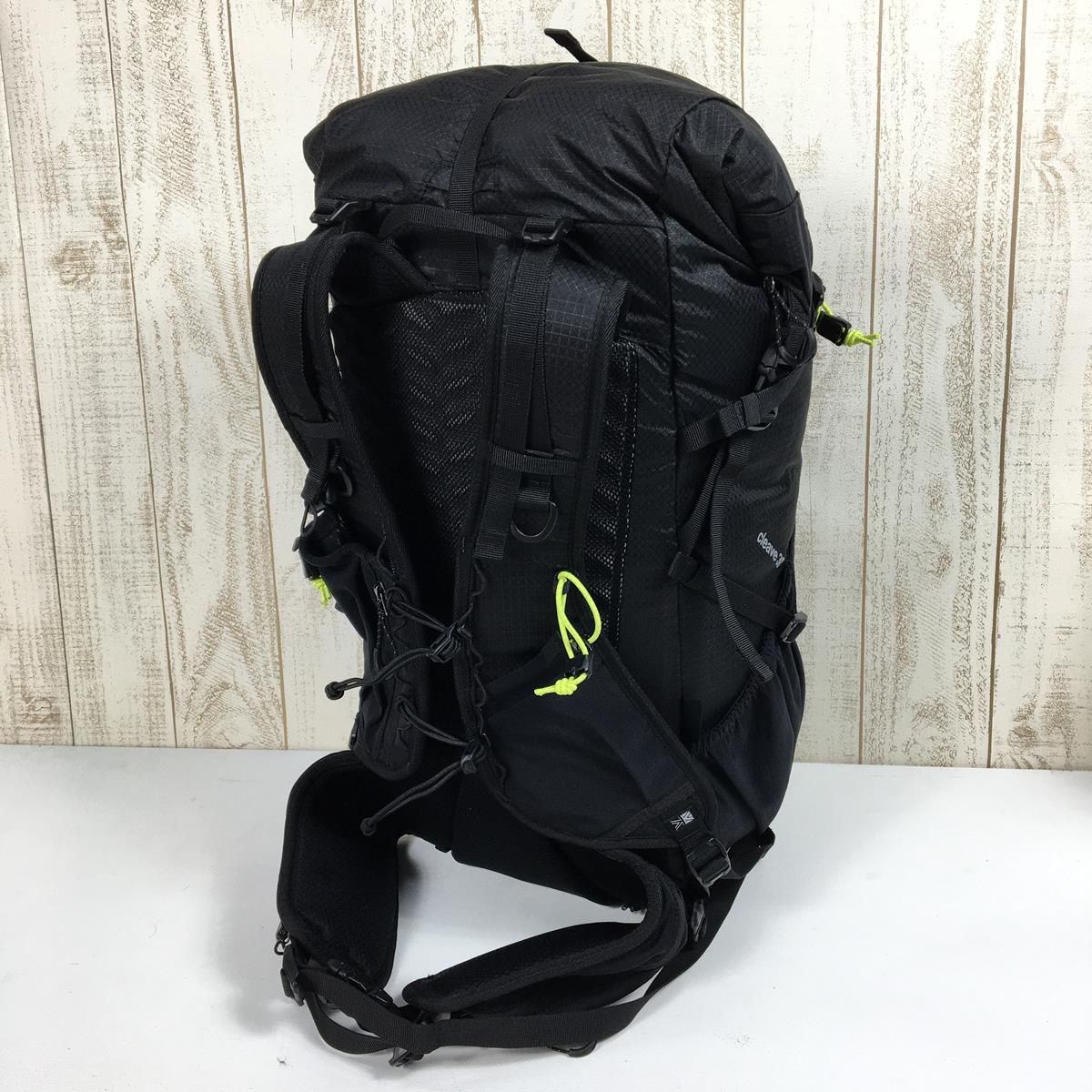 カリマー クリーブ 30 ミディアム Cleave 30 Medium バックパック デイパック KARRIMOR 501142 ブラック系 -  メルカリ