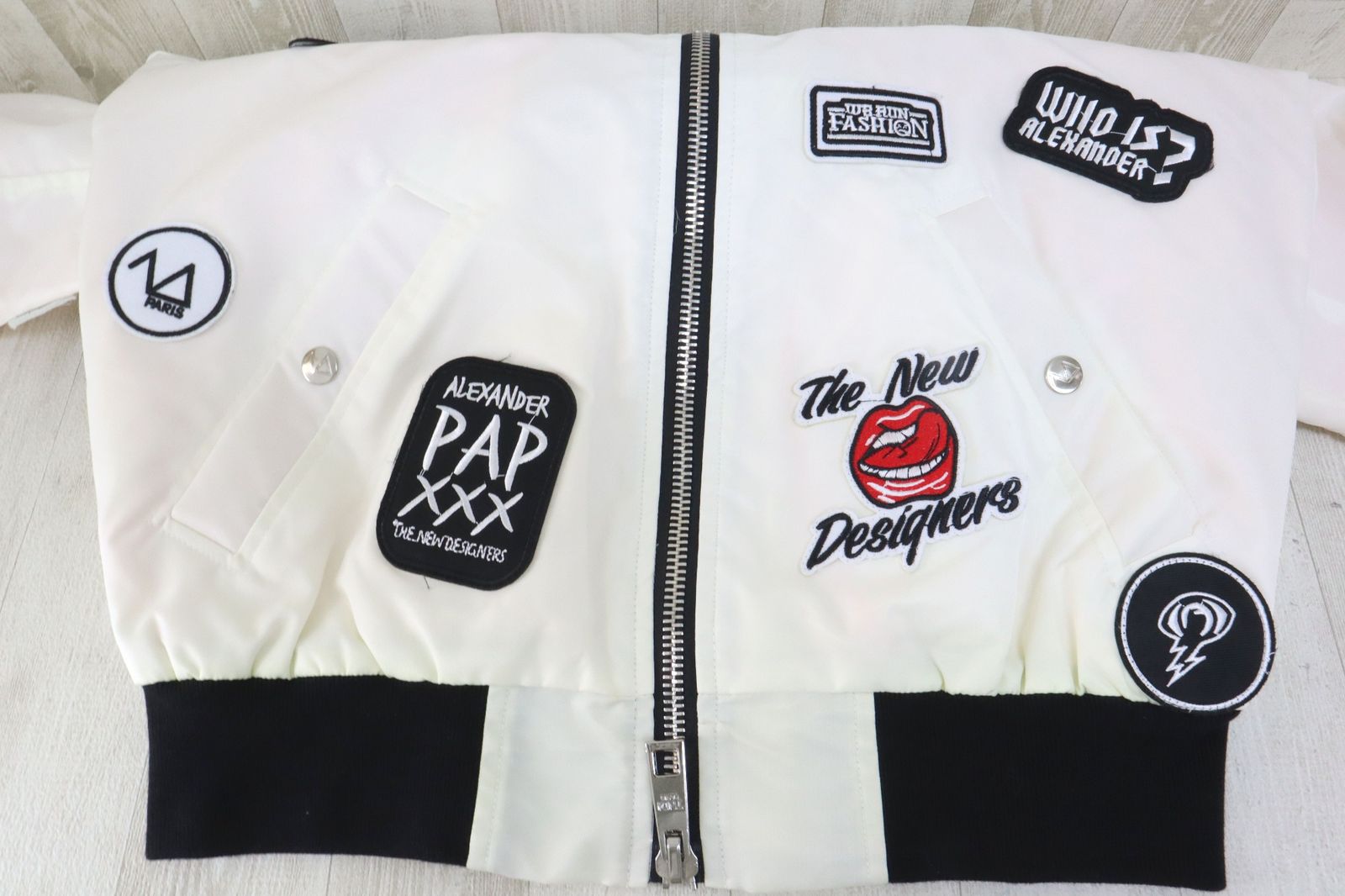 美品 THE NEW DESIGNERS ニューデザイナーズ MA-1 ホワイト Sサイズ